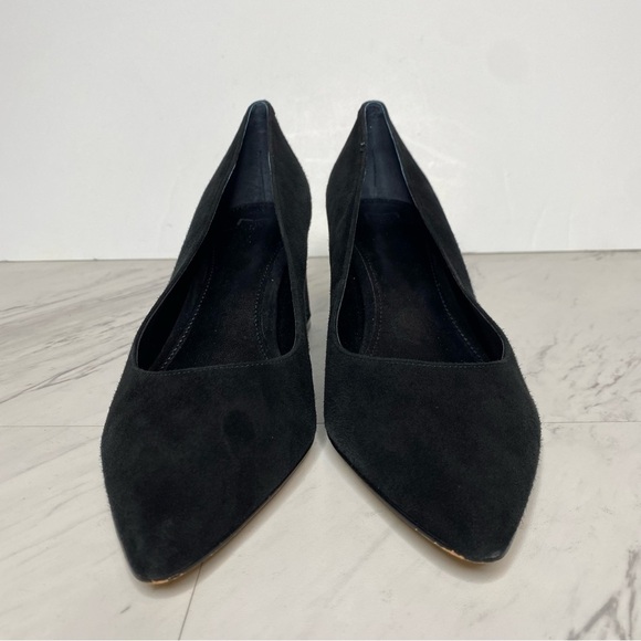 Marc Fisher Yehundi Black Suede Pointy Toe Pump 8 1/2 M - Picture 2 of 14